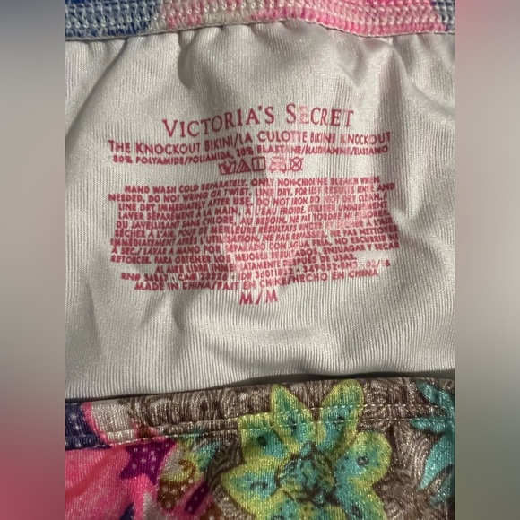 Victoria’s Secret Paisley Patterned Bikini Set - Picture 9 of 9